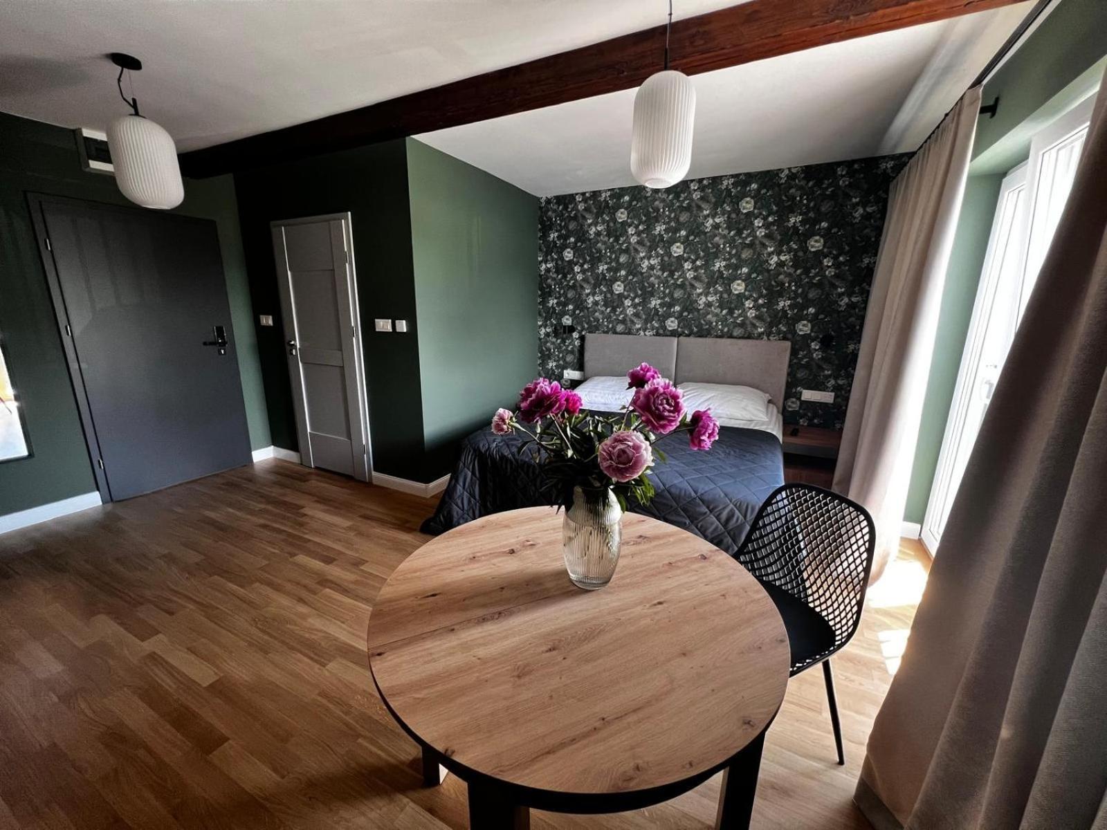 Apartamenty Sw Stanislawa Skierniewice Buitenkant foto